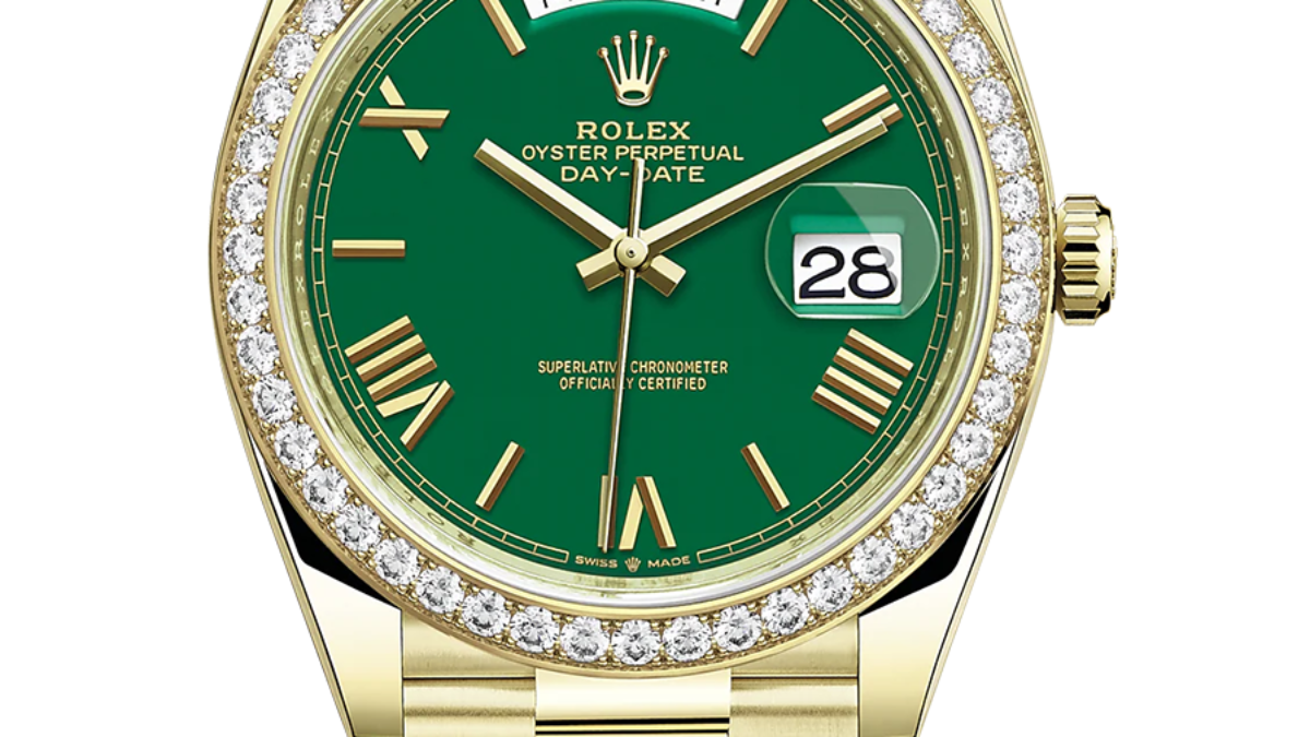 Rolex Day Date 40 Yellow Gold Presidential Bracelet Matte Green Roman Dial w Diamond Bezel Ref. 228348RBR 0040